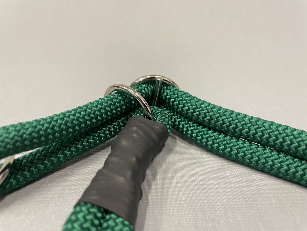 Maßgefertigte Zugstopp-Halsbänder aus Seilen